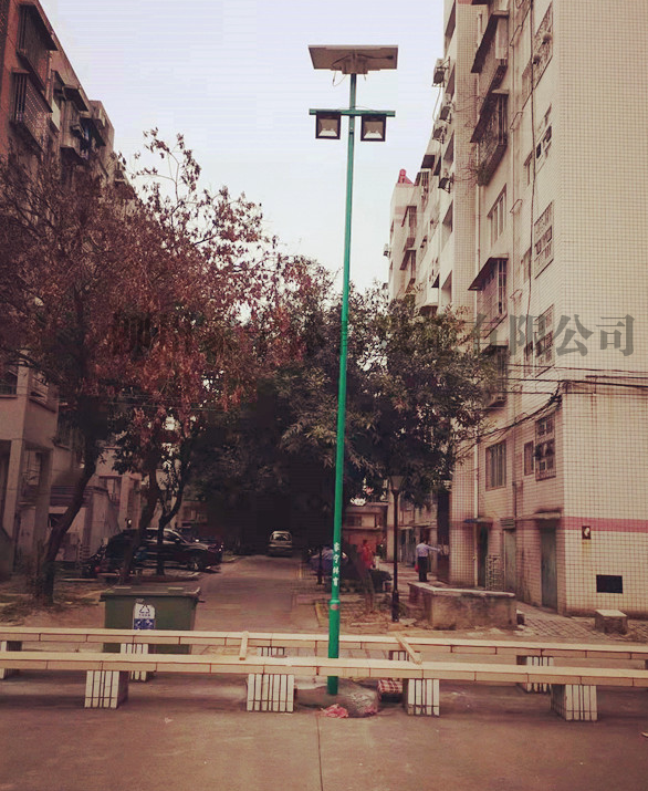 北京 8米高太阳能灯杆